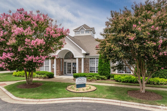 Leasing Center - Avondale