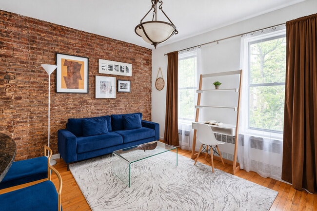 Building Photo - 233 E 26th St Unit SI FL3-ID1021856P