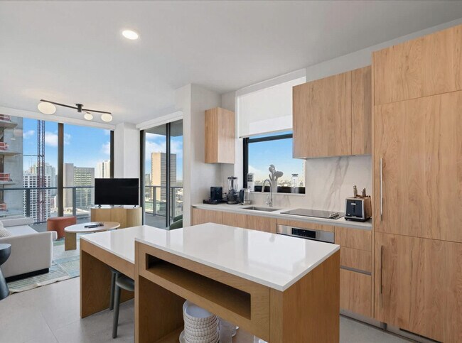 Photo - 11 NE 6th St Unit SI ID1376602P