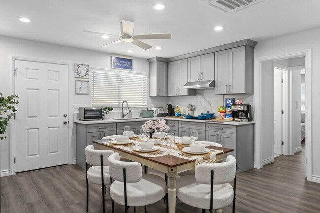 Photo - 10983 Parkdale Ave Unit SI ID1465001P