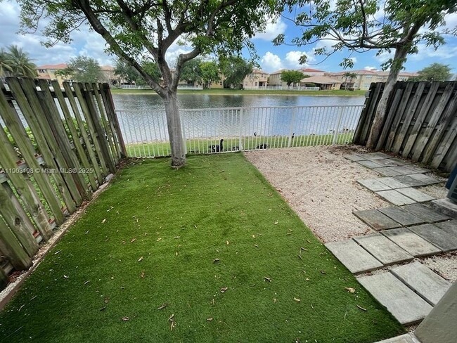 Photo - 10983 NW 79th St