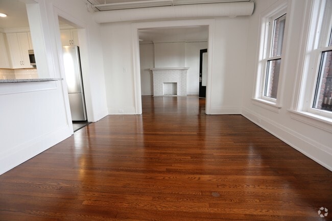 Photo - Schmidt Apartments