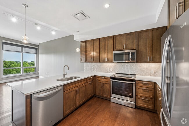 A8 1BR, 1BA - 840SF - Kitchen - One University Circle
