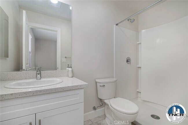 Photo - 9841 Alburtis Ave