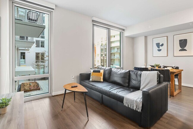 Photo - 1122 N Hudson St Unit FL2-ID1045263P