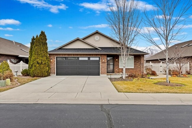 Building Photo - 232 Bryce Dr