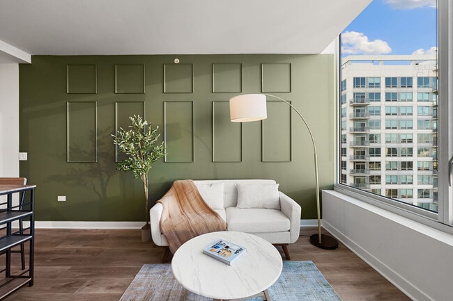 Building Photo - 720 S Wells St Unit ID1310542P