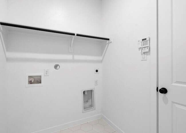 Photo - 10919 Spring Wind Dr