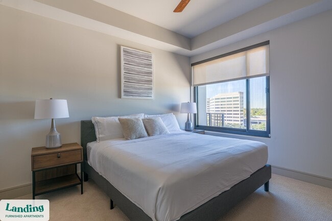 Building Photo - 1414 Wood Hollow Dr Unit 1-827