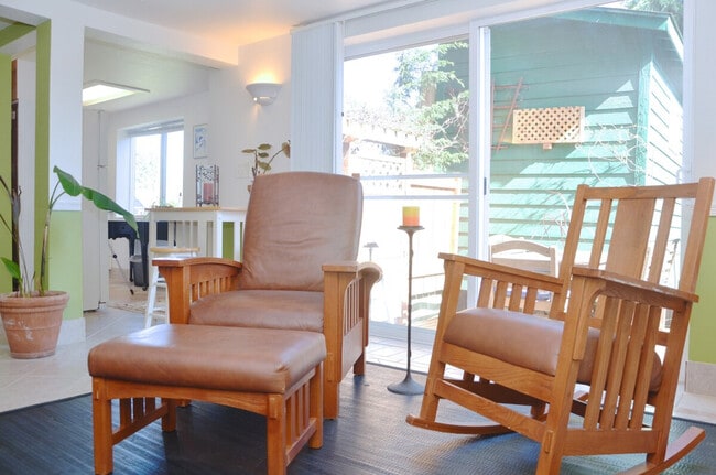 Photo - 208 27th Ave E Unit ID1273353P