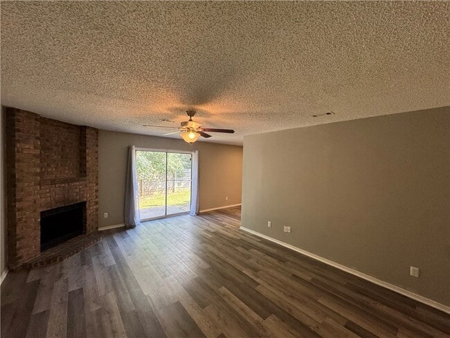 Photo - 1374 N Chickadee Ave