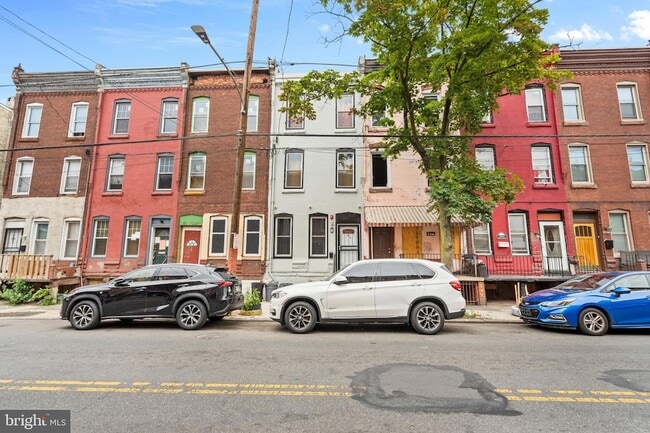 Building Photo - 2647 N 17th St