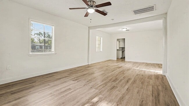 Photo - 654 Ridge Dr