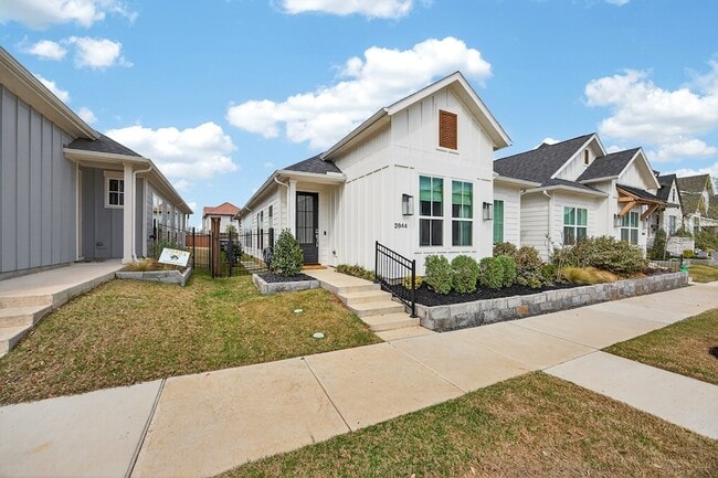 Photo - 3944 Grayson Ln
