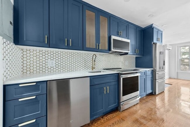 Building Photo - 105 St Felix St Unit 2