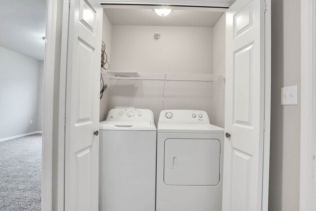 Photo - Cedar Hills Apartments