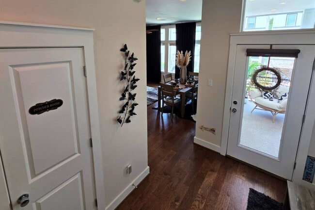 Photo - 5342 Donovan Gdns Ln Unit SI ID1521013P