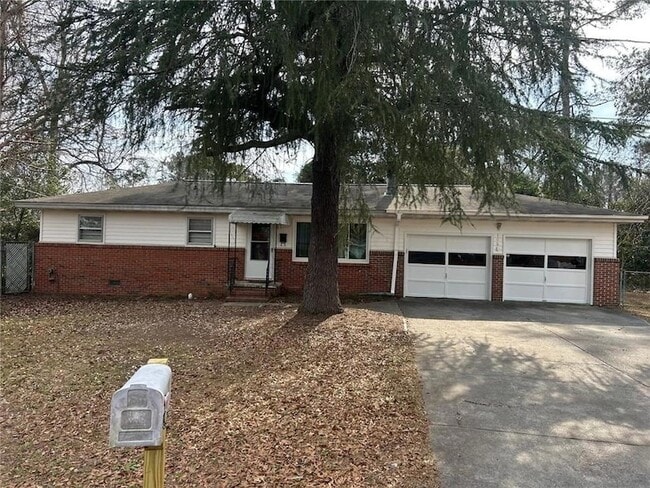 Building Photo - 106 Eleanor Cir