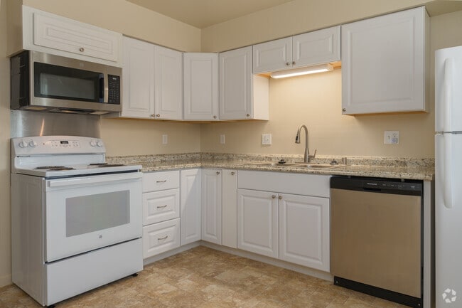 Kitchen - Sunrise Apartments