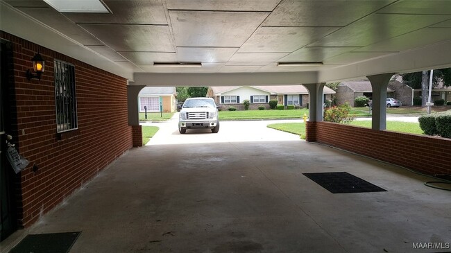 Photo - 4254 Lawnwood Dr