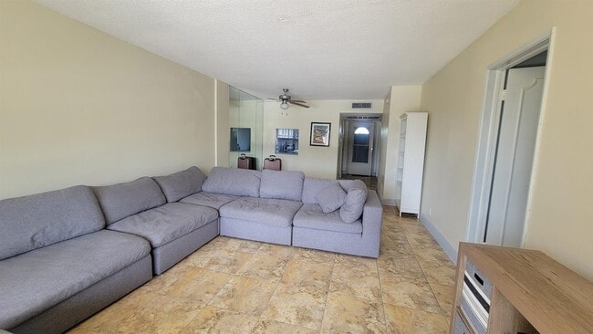 Photo - 4500 N Federal Hwy Unit 358G