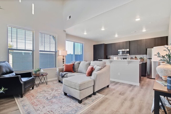 Photo - 17065 N Hounslow Wy Unit ID1250667P