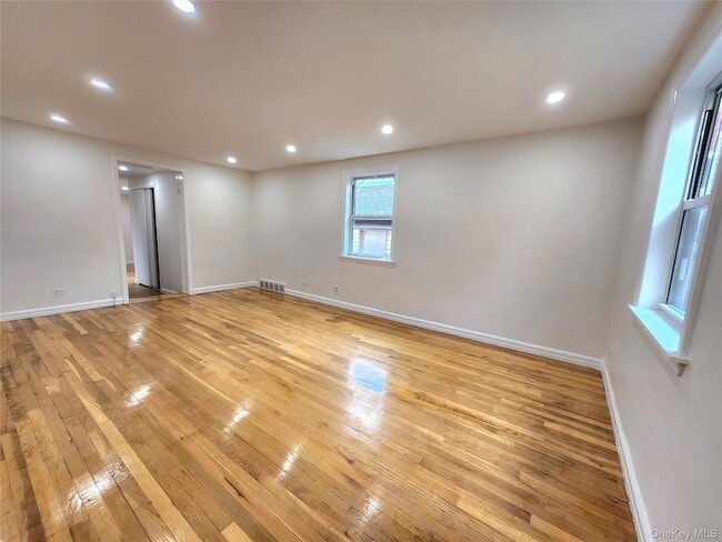 Photo - 306 Beebe Rd