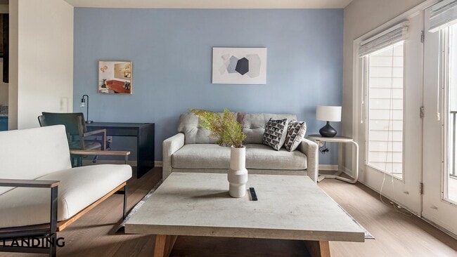 Building Photo - 8100 Palisades Cir Unit 1113