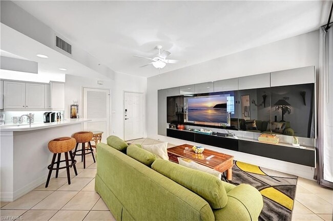 Photo - 410 Bayfront Pl