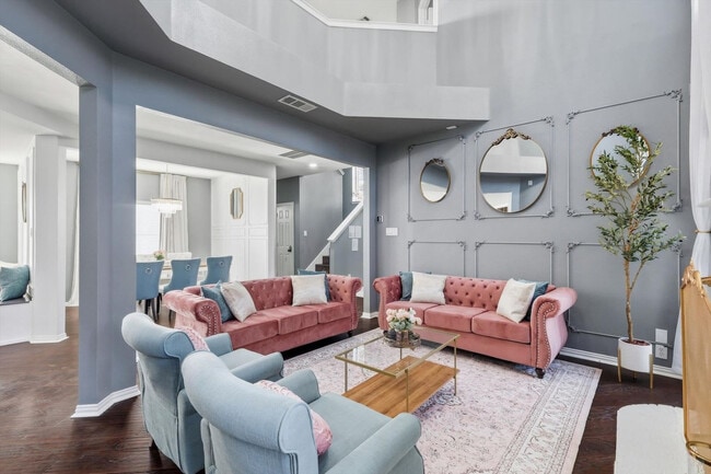 Photo - 537 Purdue Dr Unit ID1320744P