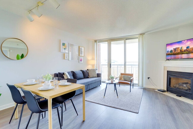 Building Photo - 901 N Pollard St Unit FL13-ID1022362P