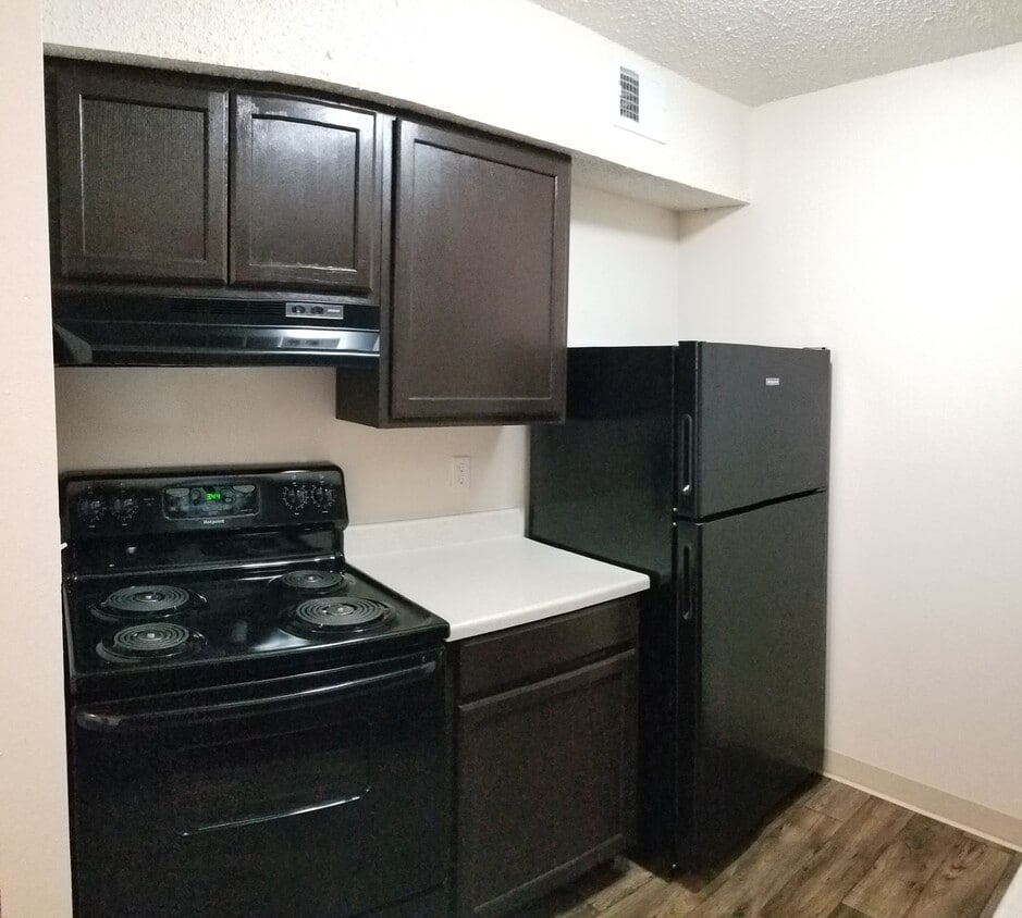 Floor Plan - 1 Bedroom, 1 Bathroom