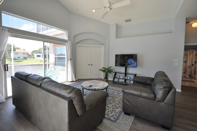 Photo - 16 Cedarwood Ct Unit ID1261605P