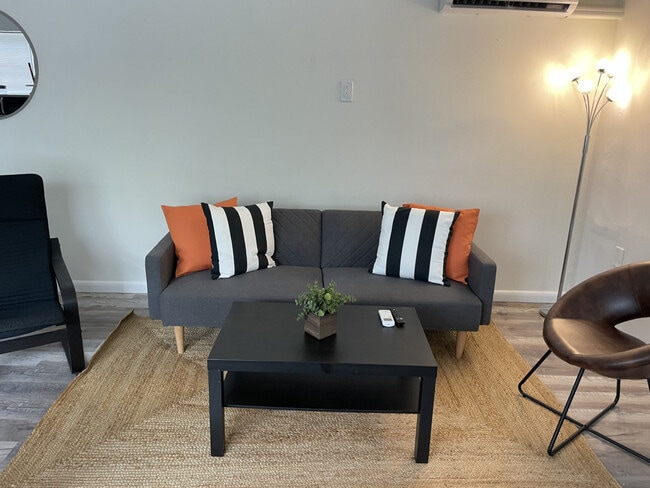 Photo - 2635 SW 24th Ave Unit ID1056529P