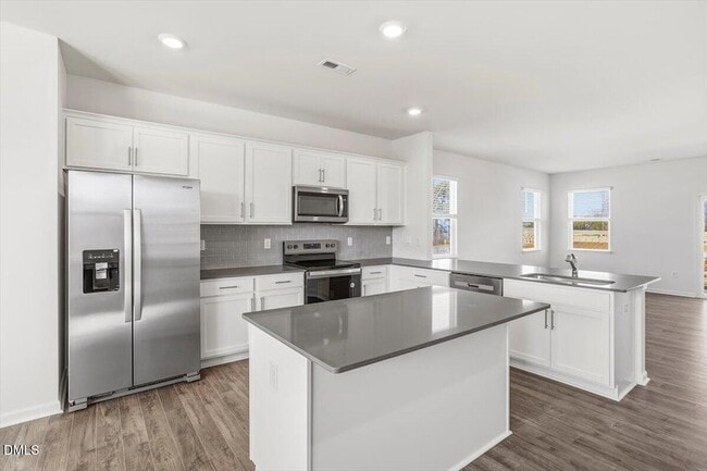 Photo - 738 Dorset Strm Dr