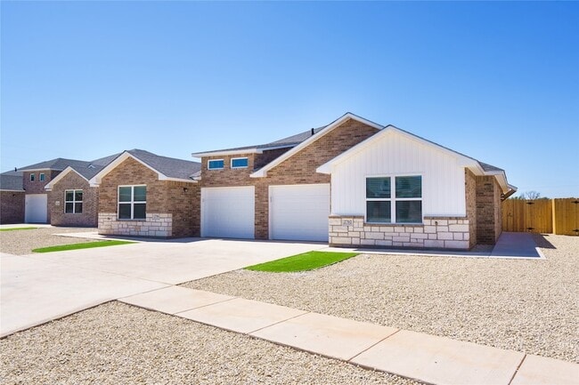 Photo - 2726 Roman Ln