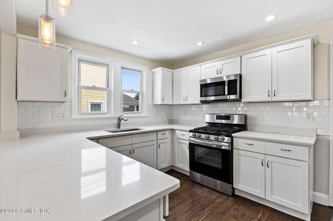 Photo - 10 Artic St Unit A