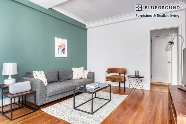 Photo - 210 W 70th St Unit FL9-ID166