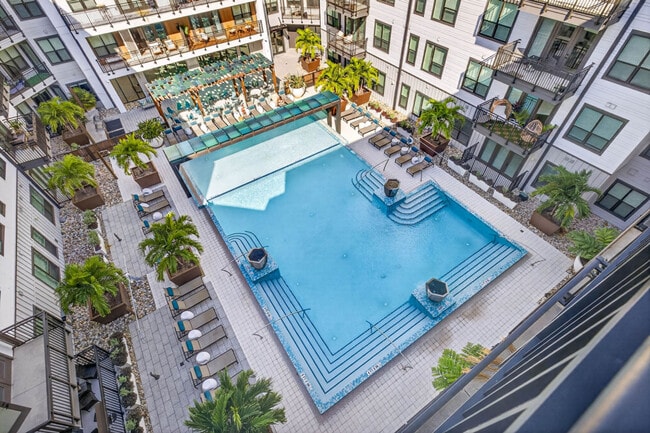 Photo - 2609 W Nassau St Unit ID1312503P