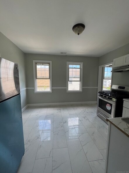 Photo - 63 Lombard St