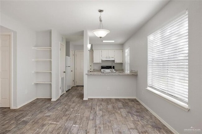 Photo - 1006 W Kelly Ave Unit B