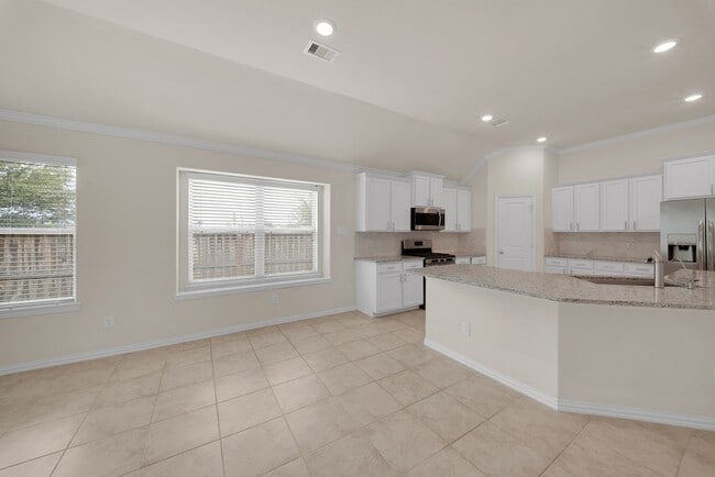 Photo - 5002 Naples Grove Ln