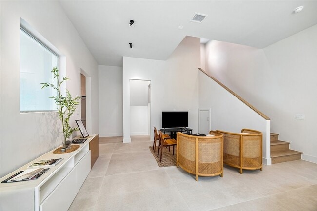 Photo - 3514 Mt Vernon St