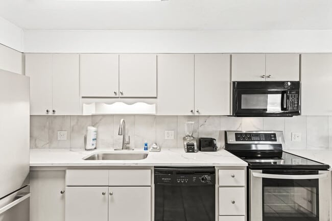 Photo - 8743 Thomas Dr Unit FL3-ID1355035P