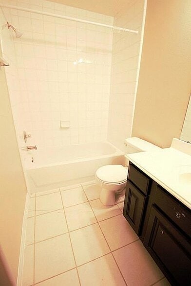 Photo - 22811 W Fairfax Village Cir