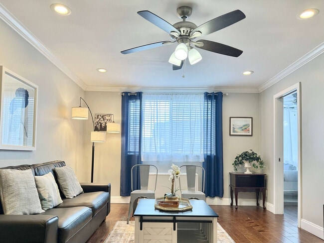 Building Photo - 215 Piedmont Ave NE Unit SI ID1299385P