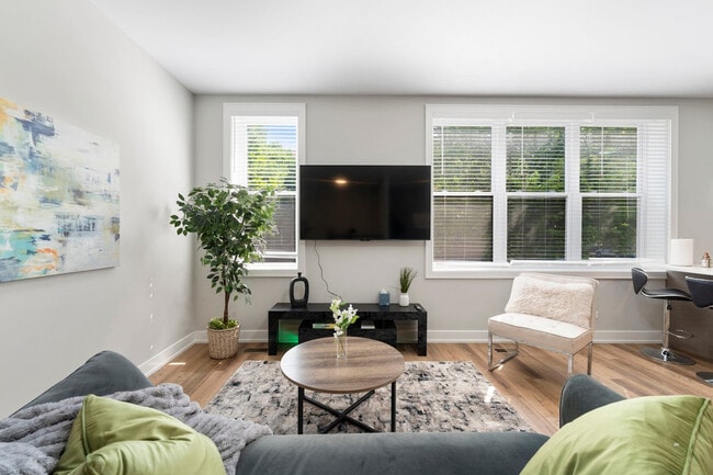 Photo - 1900 W 17th St Unit ID1244928P