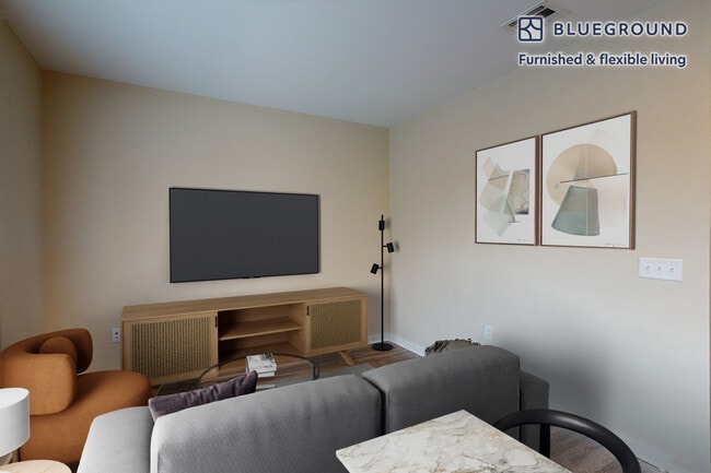Photo - 79 Alexander St Unit SI FL4-ID887A