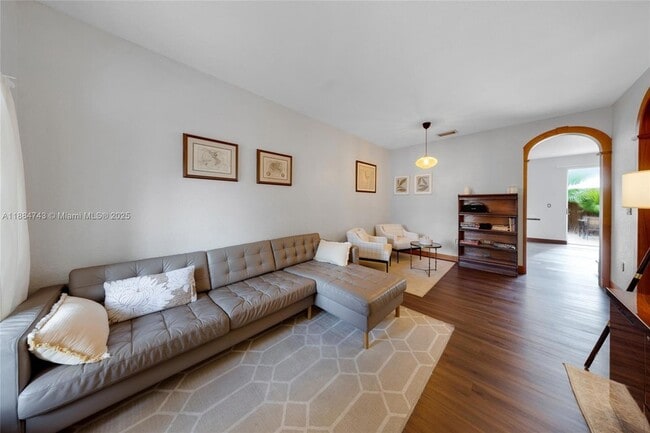 Photo - 5625 NW 112th Path