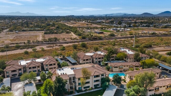 Photo - 2550 E River Rd Unit 13305